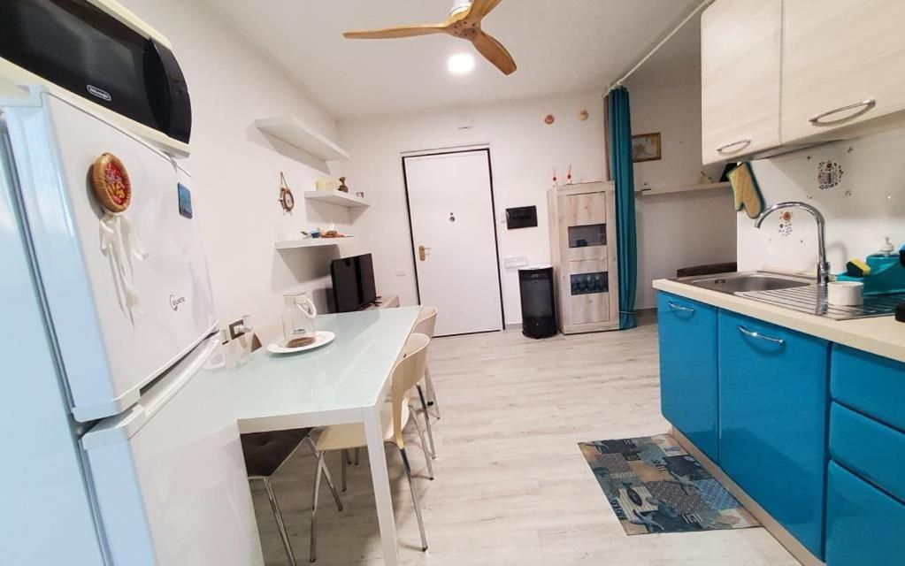 Ambos Mundos Apartment Quartu Sant'Elena Exterior photo